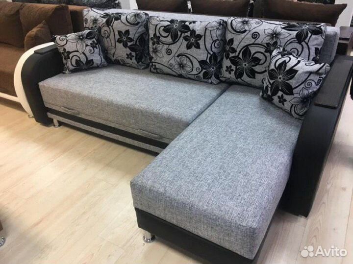 Угловой диван