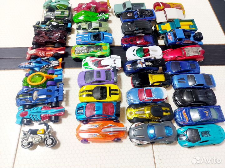 Hot wheels машинки 40 шт Пакетом
