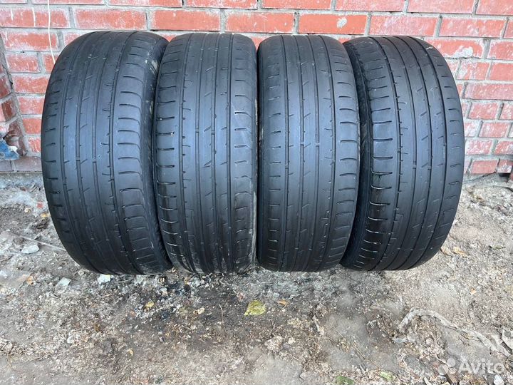 Kumho Crugen HP71 235/55 R19