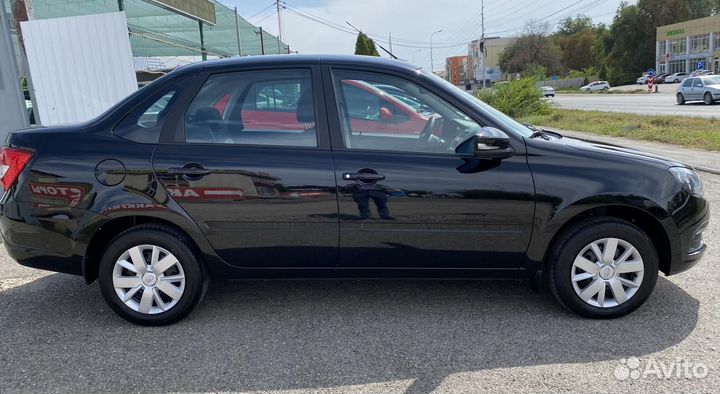 LADA Granta 1.6 МТ, 2023, 9 000 км