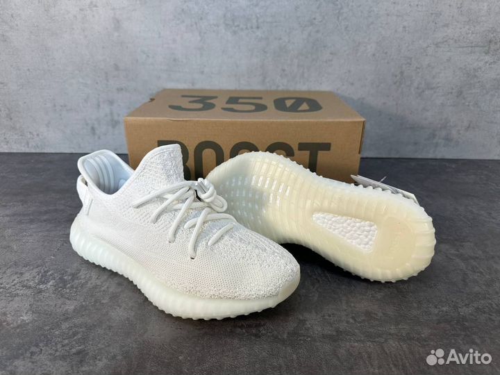 Кроссовки Adidas Yееzy Boost 350 V2 Triple White