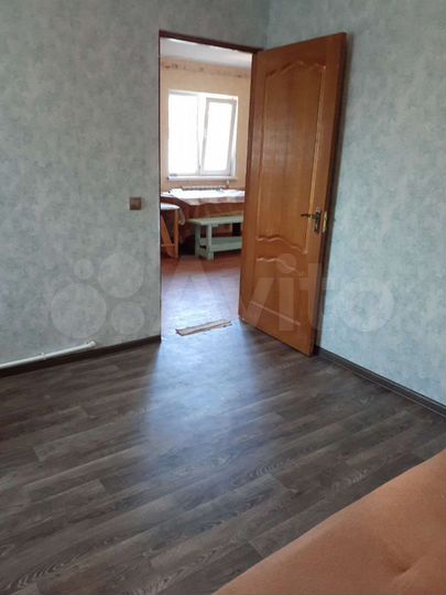 Комната 16 м² в 4-к., 2/2 эт.