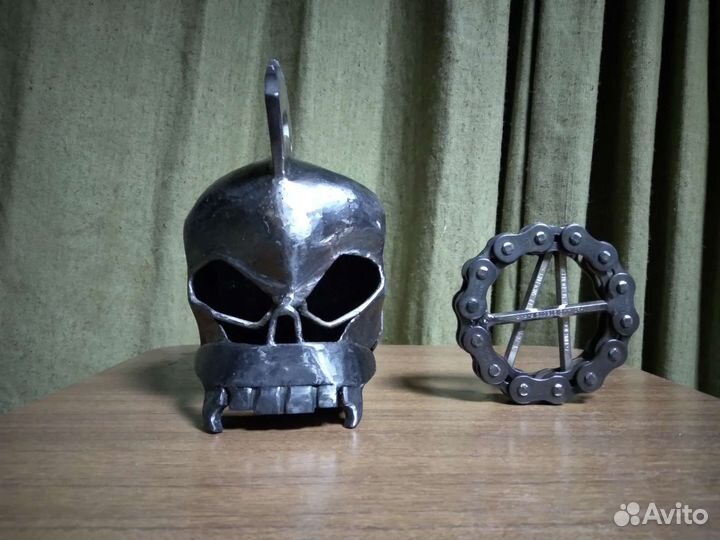 Скульптура из металла 