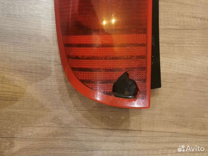 Фонарь задний левый Mitsubishi colt VI