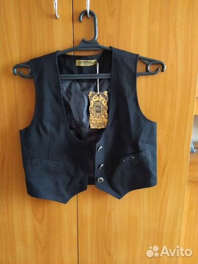 Жилеты школьные для девочки