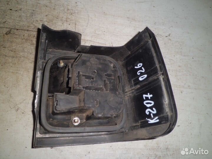 Фонарь задний (Volkswagen Passat)