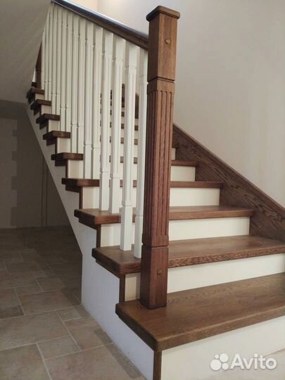 Ступени для лестниц и другие комплектующие К