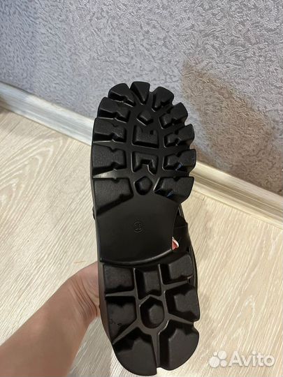 Продам лоферы