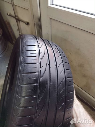 Hankook Ventus ME01 K114 215/55 R17