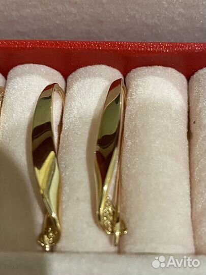 Золотые серьги 585 пробы