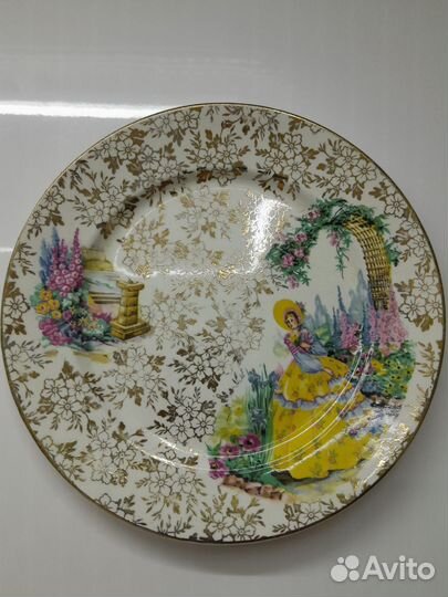 Винтажные тарелки