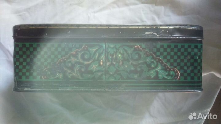 Железная коробка