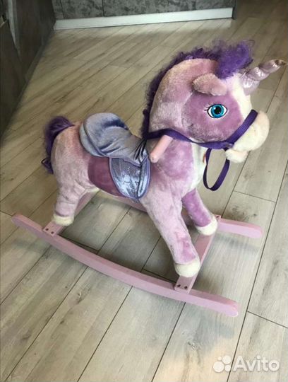 Качалка лошадь