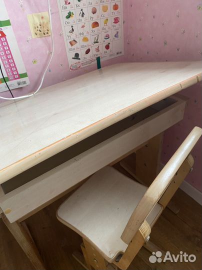 Растущий стол и стул