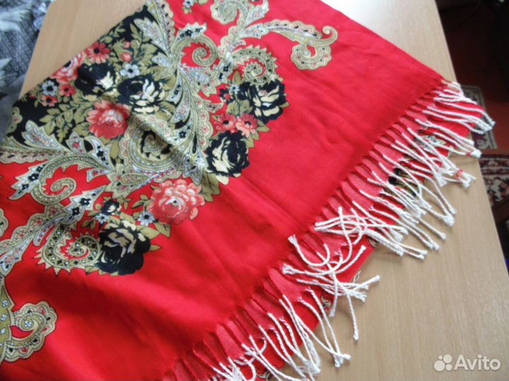 Палантин, платок женский