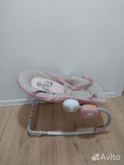 Шезлонг детский