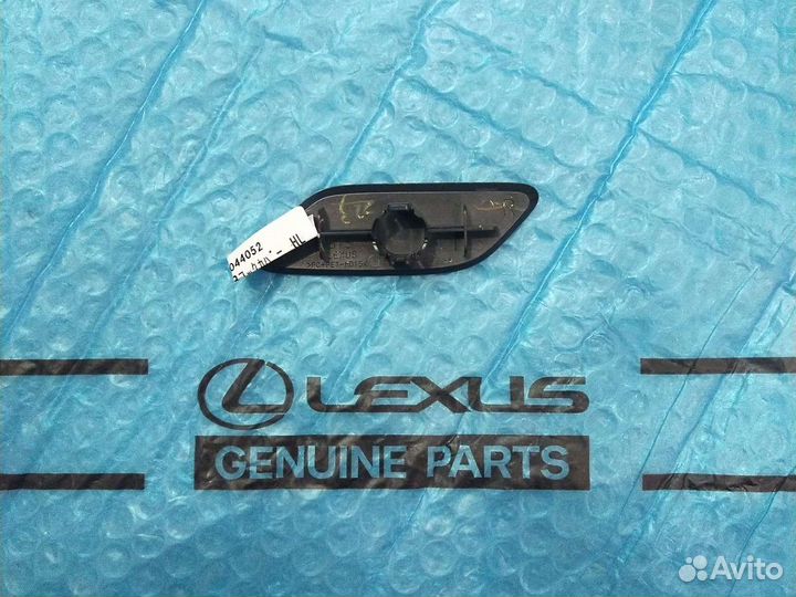 Крышка форсунки правая черная Rx 4 19-23