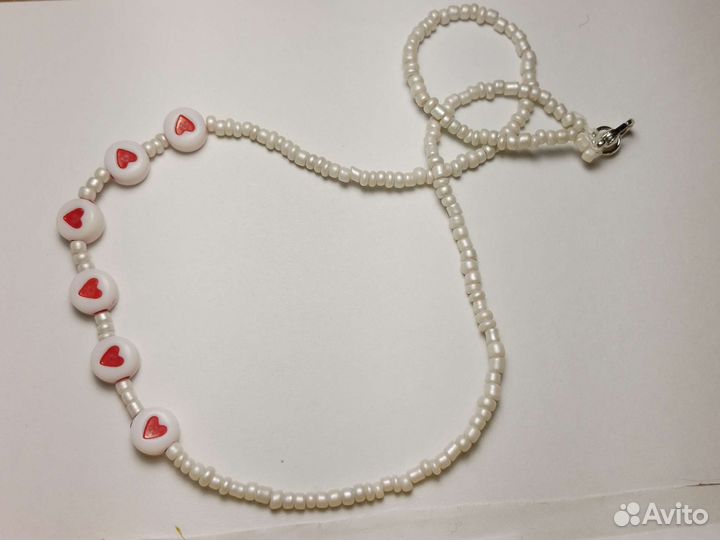 Набор украшений из бисера ручной работы