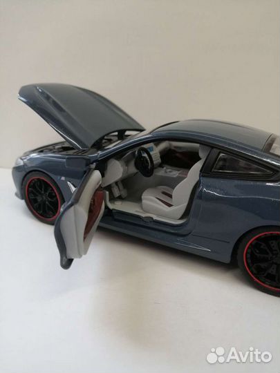 Модель BMW 840 1.24