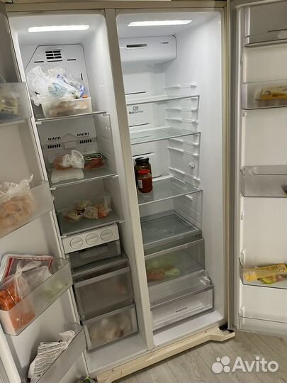 Холодильник LG двухдверный