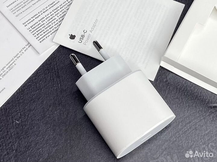 Зарядка для iPhone 20w оригинал