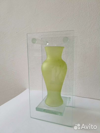 Ваза стеклянная