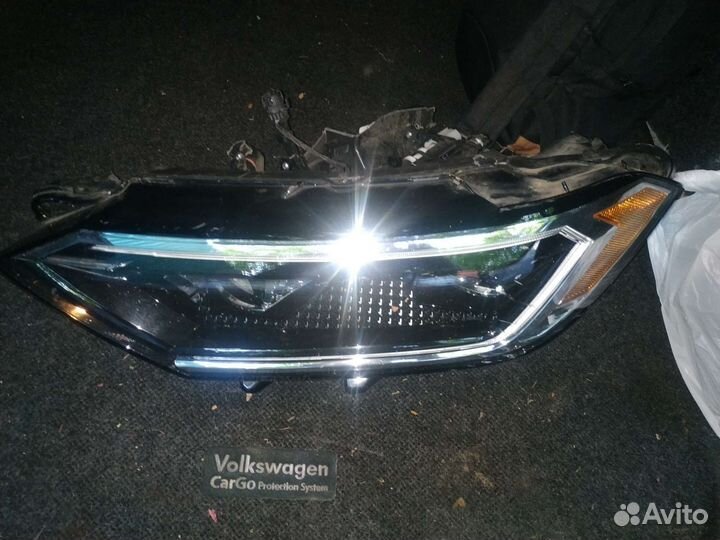 Запчасти для левой фары volkswagen jetta 7 USA SEL