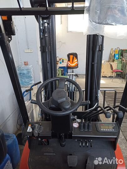 Вилочный погрузчик EP Equipment CPD18F8, 2023