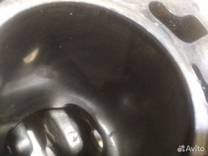 Блок цилиндров с коленвалом Opel Insignia