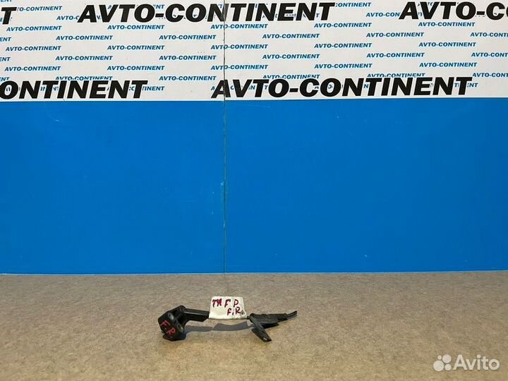 Датчик abs передний правый Mazda Millenia tafp KF