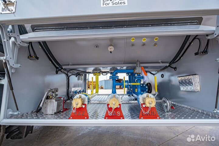 Полуприцеп газовоз Auflieger Газовоз, 2023