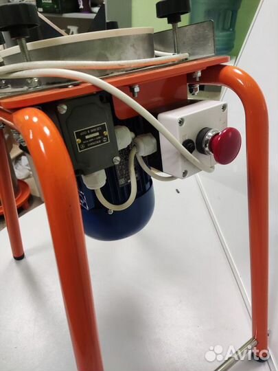 Измельчитель фруктов и овощей 1.1 кВт Hobbi Juice