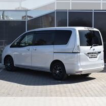 Nissan Serena 2.0 CVT, 2016, 179 750 км, с пробегом, цена 1 750 000 руб.