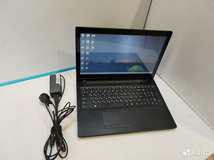 Ноутбук с сенсорным экраном