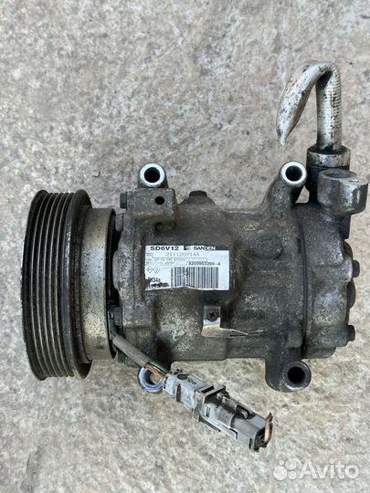 Компрессор кондиционера Renault
