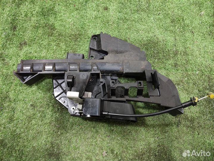 Замок двери задней левой Ford Focus 2 (CB4) 2008