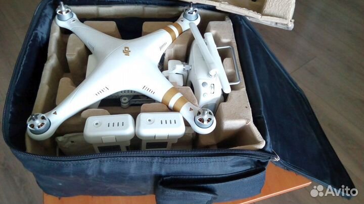 Коптер DJI Phantom 3 Professional 4k