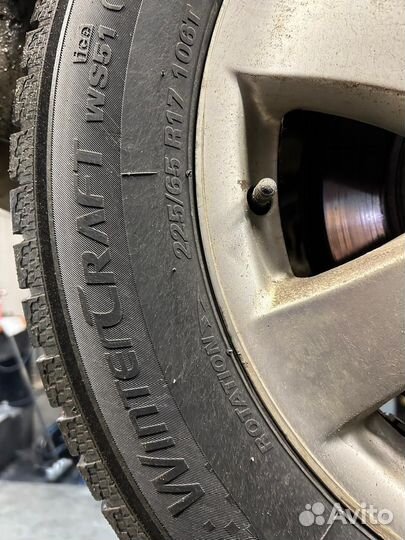 Kumho WinterCraft SUV Ice WS51 225/65 R17 106T