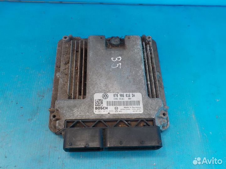 Блок управления двигателем volkswagen Touareg 2002