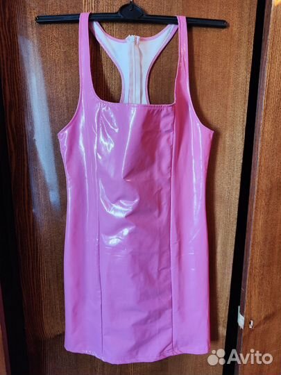 Лаковая одежда