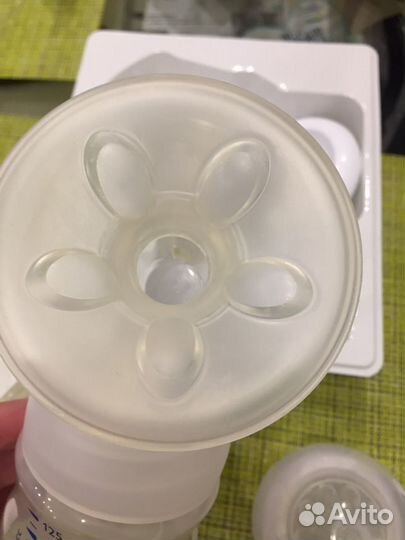 Молокоотсос avent