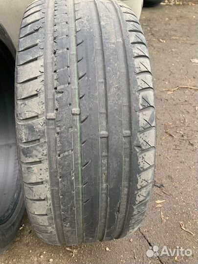 Viatti Strada Asimmetrico 225/45 R17