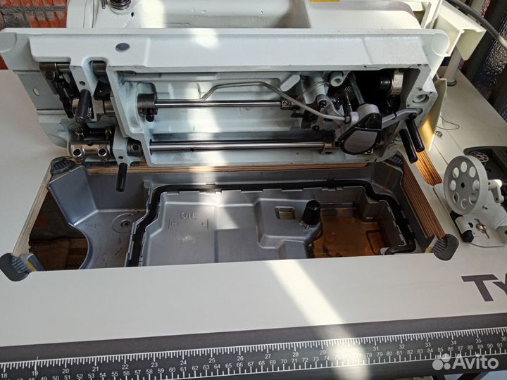 Швейная машина для кожи typical 6-7 d