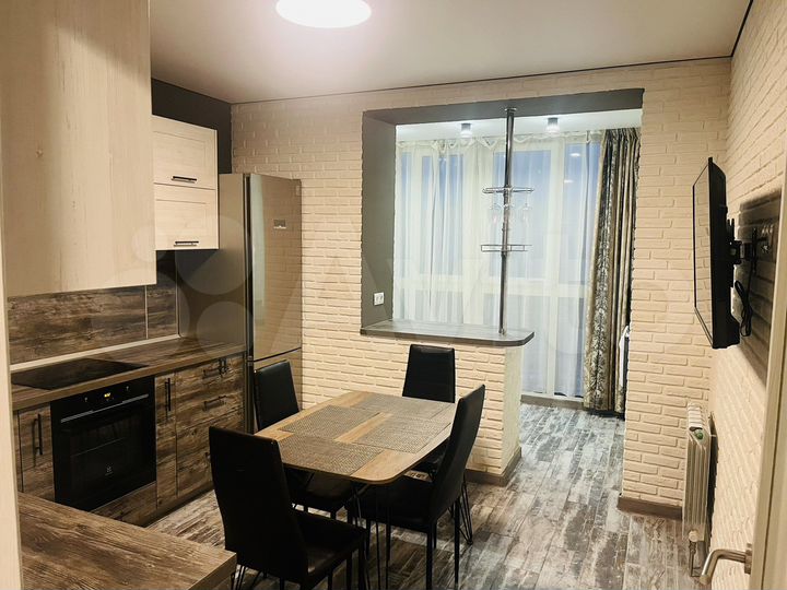 2-к. квартира, 82 м², 7/9 эт.