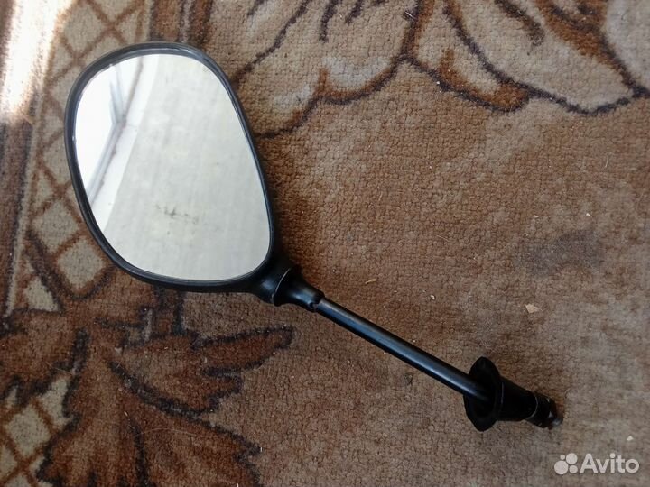 Зеркало от скутера