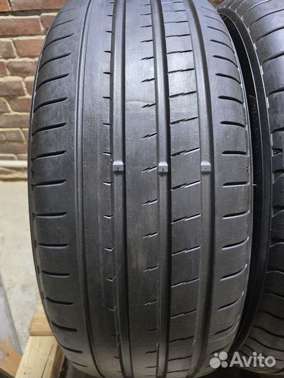 Yokohama Advan Sport V107E 245/45 R21 104V