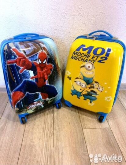 Детский чемодан на колесиках