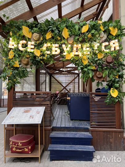 Флорист декоратор