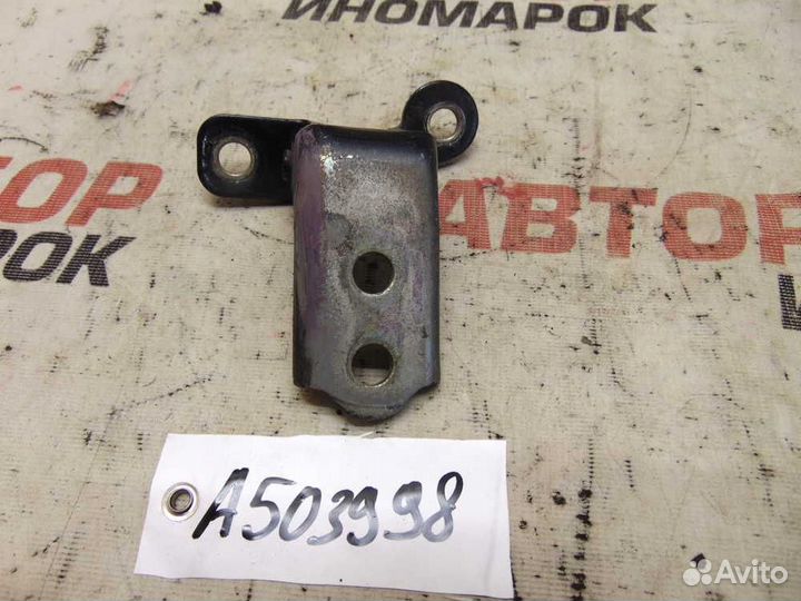 Петля двери передней левой верхняя для Chery Tiggo