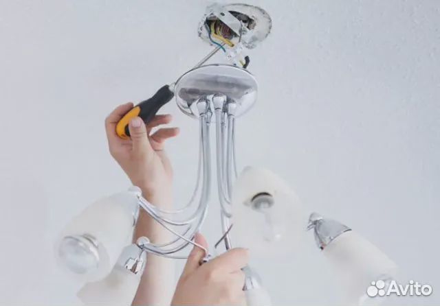 Мастер по ремонту электроники/сантехники